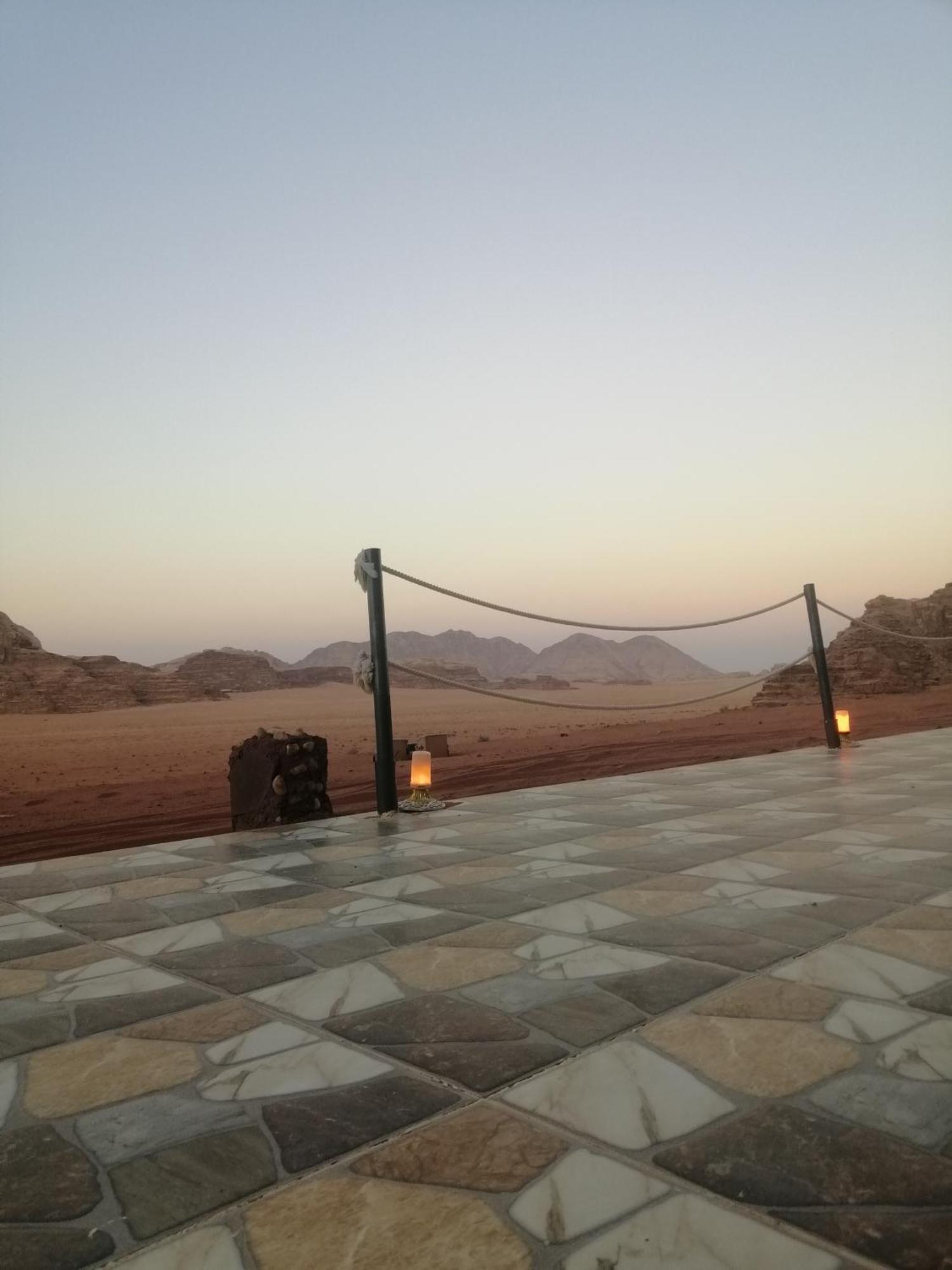 Omar Ghazi Camp Hotel Wadi Rum Exterior foto